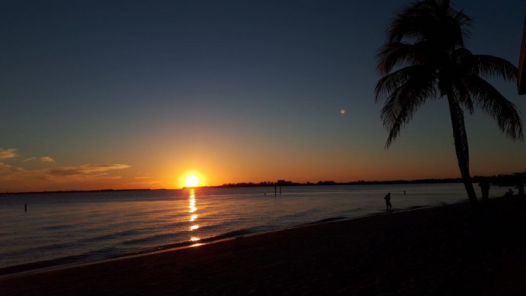 Cape Coral Beach bei Sonnenuntergang