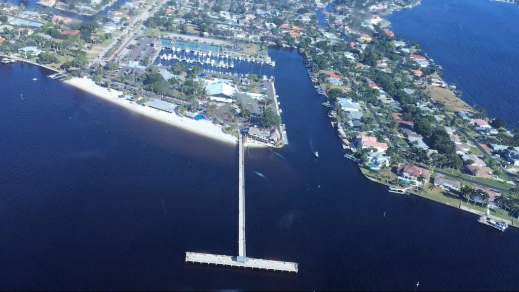 Fishing Pier in Cape Coral von oben