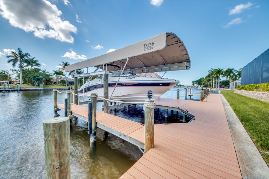 Dock eines Ferienhauses von deutschen Vermieter in Cape Coral